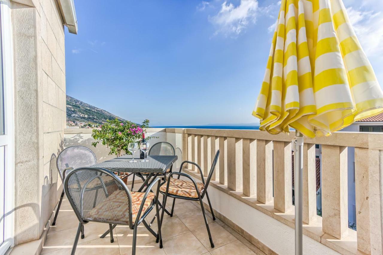 Apartment Adriano Bol Bagian luar foto